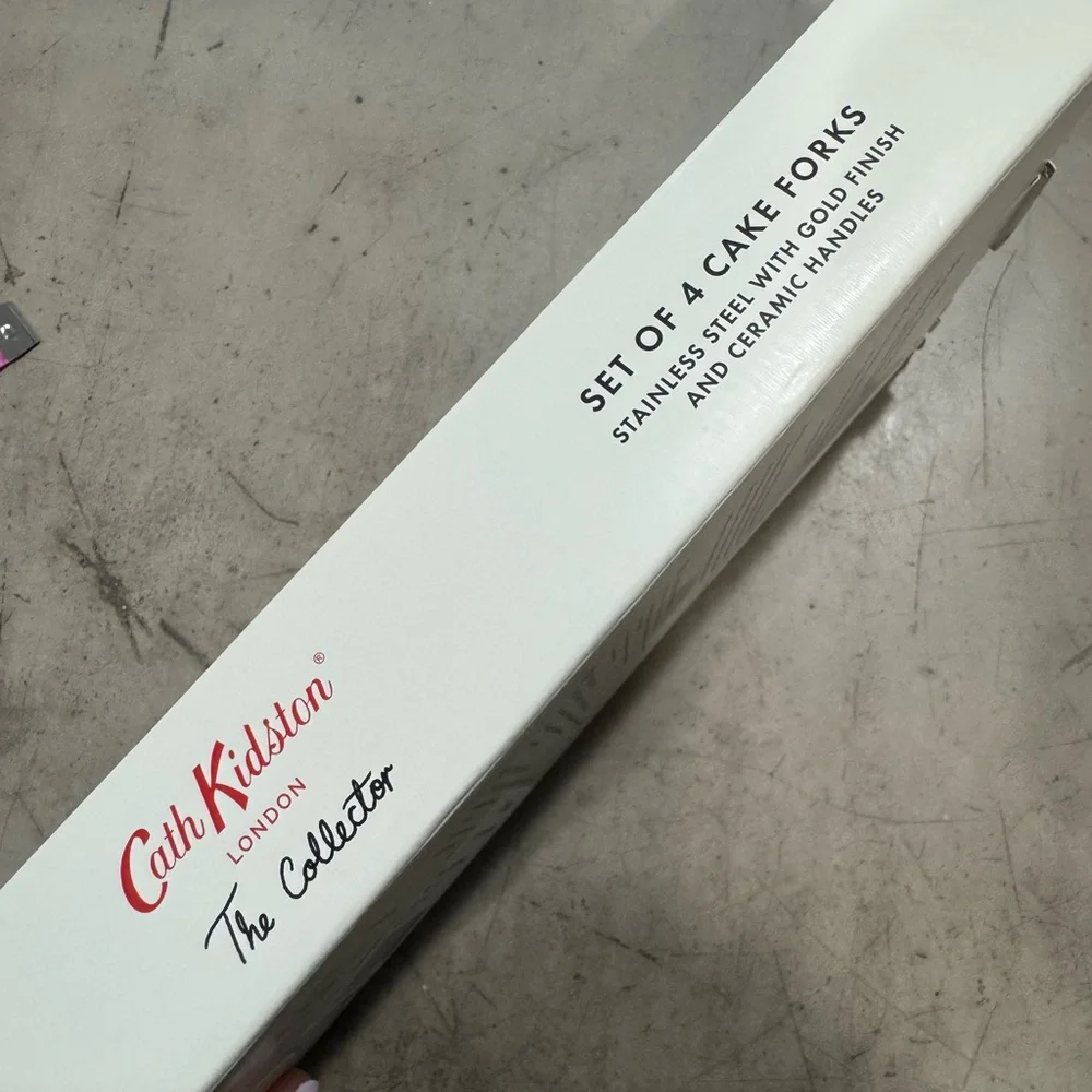 Cath Kidston Gold Cake Forks w/ Floral Handles- set of 4! Fun& functional forks